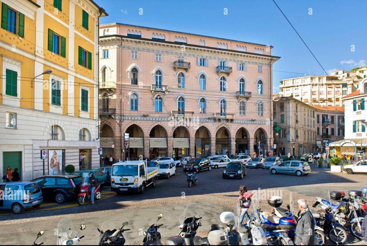 Piazza Colombo-Apartments Sanremo Exterior photo